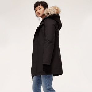 Aritzia TNA Golden Haven Parka in Black